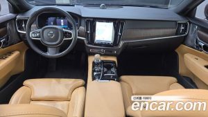 Volvo S90 T8 AWD ULTIMATE Bright 2022 года из Южной Кореи