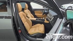 Volvo S90 T8 AWD ULTIMATE Bright 2022 года из Южной Кореи