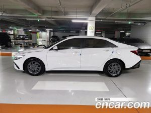 Hyundai AVANTE 1.6 2024 года из Южной Кореи
