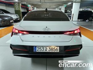Hyundai AVANTE 1.6 2024 года из Южной Кореи