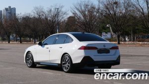 BMW 5-Series 520i Special Edition 2024 года из Южной Кореи