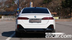 BMW 5-Series 520i Special Edition 2024 года из Южной Кореи