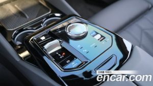 BMW 5-Series 520i Special Edition 2024 года из Южной Кореи