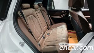 BMW X5 xDrive 40i M Sport 2025 года из Южной Кореи