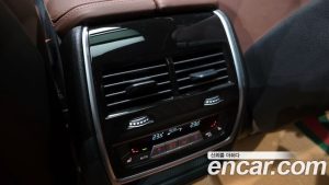 BMW X5 xDrive 40i M Sport 2025 года из Южной Кореи