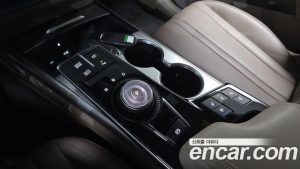 Kia K8 2.5 Бензин 2WD 2024 года из Южной Кореи