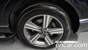 Genesis GV80 2.5T Бензин AWD 2025 года из Южной Кореи