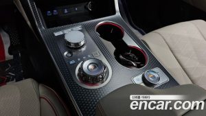 Genesis GV80 2.5T Бензин AWD 2025 года из Южной Кореи