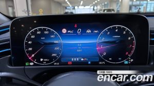 Mercedes-Benz E-Class E200 Avantgarde 2025 года из Южной Кореи