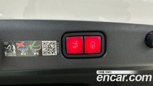 Mercedes-Benz E-Class E200 Avantgarde 2025 года из Южной Кореи