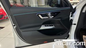 Mercedes-Benz E-Class E200 Avantgarde 2025 года из Южной Кореи