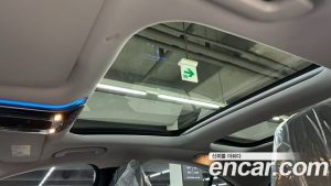Mercedes-Benz E-Class E200 Avantgarde 2025 года из Южной Кореи