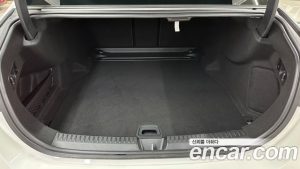 Mercedes-Benz E-Class E200 Avantgarde 2025 года из Южной Кореи