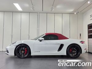 Porsche 718 4.0 GTS 2023 года из Южной Кореи