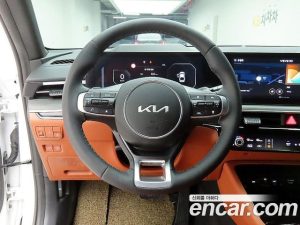 Kia K5 Noblesse 2024 года из Южной Кореи