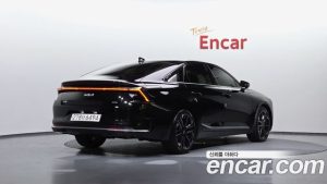 Kia K8 Signature 2025 года из Южной Кореи