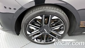 Kia K8 Signature 2025 года из Южной Кореи