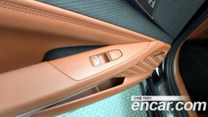 Kia K8 Signature 2025 года из Южной Кореи