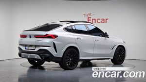 BMW X6 xDrive40d M Sport Online Exclusive 2025 года из Южной Кореи