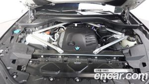 BMW X6 xDrive40d M Sport Online Exclusive 2025 года из Южной Кореи