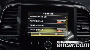 Renault-KoreaSamsung QM6 2.0 LPe RE Signature 2WD 2023 года из Южной Кореи