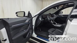 BMW i4 eDrive40 M Sport PRO 2024 года из Южной Кореи