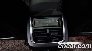 Volvo S60 B5 R- 2022 года из Южной Кореи