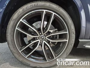 Mercedes-Benz GLS-Class GLS450d 4MATIC 2024 года из Южной Кореи