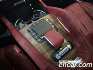 Mercedes-Benz GLS-Class GLS580 4MATIC 2025 года из Южной Кореи