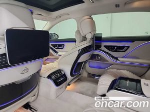 Mercedes-Benz S-Class Maybach S580 4MATIC 2024 года из Южной Кореи