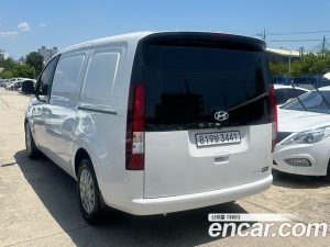 Hyundai Staria HEV 1.6 Wagon 3Door 2025 года из Южной Кореи