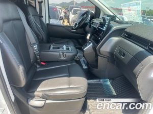 Hyundai Staria HEV 1.6 Wagon 3Door 2025 года из Южной Кореи
