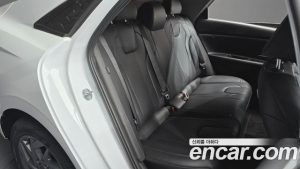 Hyundai AVANTE 1.6 2024 года из Южной Кореи