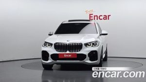 BMW X5 xDrive 40i M Sport 2023 года из Южной Кореи