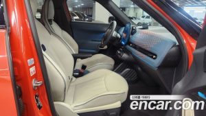 Mini Aceman SE Favoured 2025 года из Южной Кореи