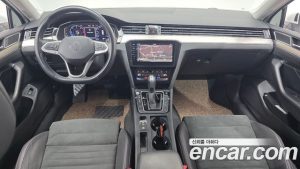 Volkswagen Passat 2.0 TDI Premium 2022 года из Южной Кореи