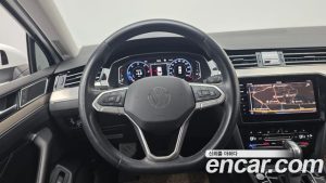 Volkswagen Passat 2.0 TDI Premium 2022 года из Южной Кореи