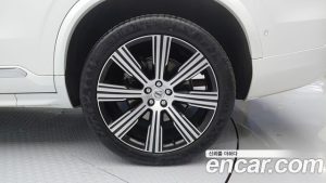 Volvo XC90 B6 ULTIMATE Bright 2023 года из Южной Кореи
