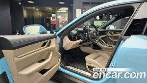 Porsche Taycan 4S 2024 года из Южной Кореи