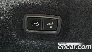 Porsche Taycan 4S 2024 года из Южной Кореи