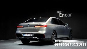 BMW 7-Series 740i xDrive M Sport 2025 года из Южной Кореи