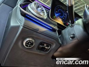 Mercedes-Benz EQS EQS450+ 2023 года из Южной Кореи
