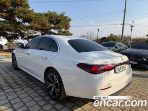 Mercedes-Benz E-Class E200 Avantgarde Limited 2025 года из Южной Кореи