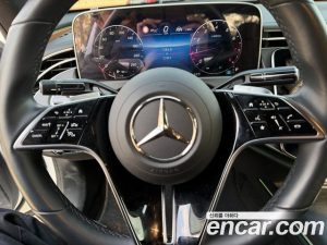Mercedes-Benz E-Class E200 Avantgarde Limited 2025 года из Южной Кореи