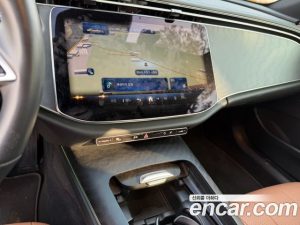 Mercedes-Benz E-Class E200 Avantgarde Limited 2025 года из Южной Кореи