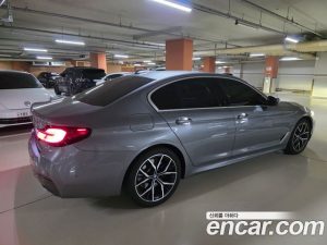 BMW 5-Series 530e M Sport 2023 года из Южной Кореи