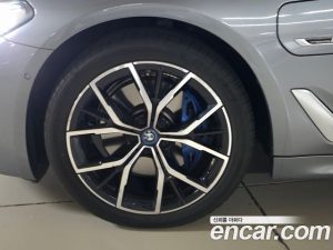 BMW 5-Series 530e M Sport 2023 года из Южной Кореи