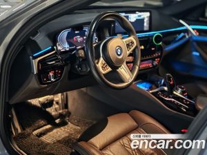 BMW 5-Series 530e M Sport 2023 года из Южной Кореи