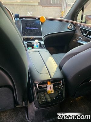 Mercedes-Benz EQE EQE350 4MATIC 2024 года из Южной Кореи