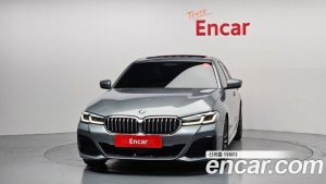 BMW 5-Series 520i M Sport 2023 года из Южной Кореи